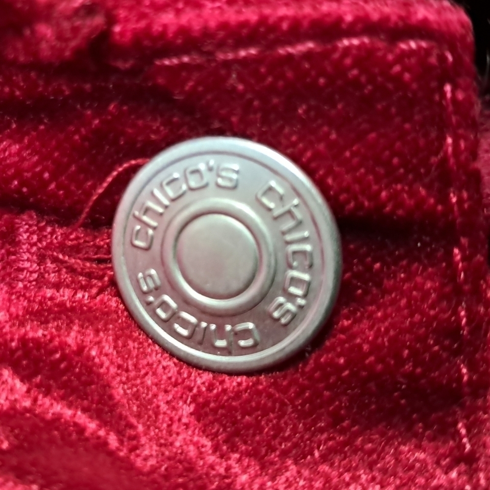 Chico's Elongated Velveteen Jacket Red Velvet Long Trucker Shacket Coat Size 2P - Picture 5 of 16